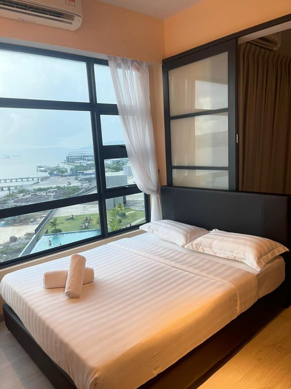 Jesselton Quay Kota Kinabalu City Centre By Lw Suites Extérieur photo